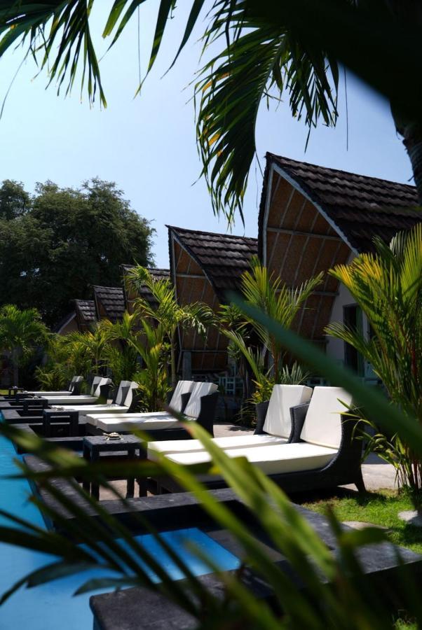 Copacabana Gili Air Hotel Eksteriør billede