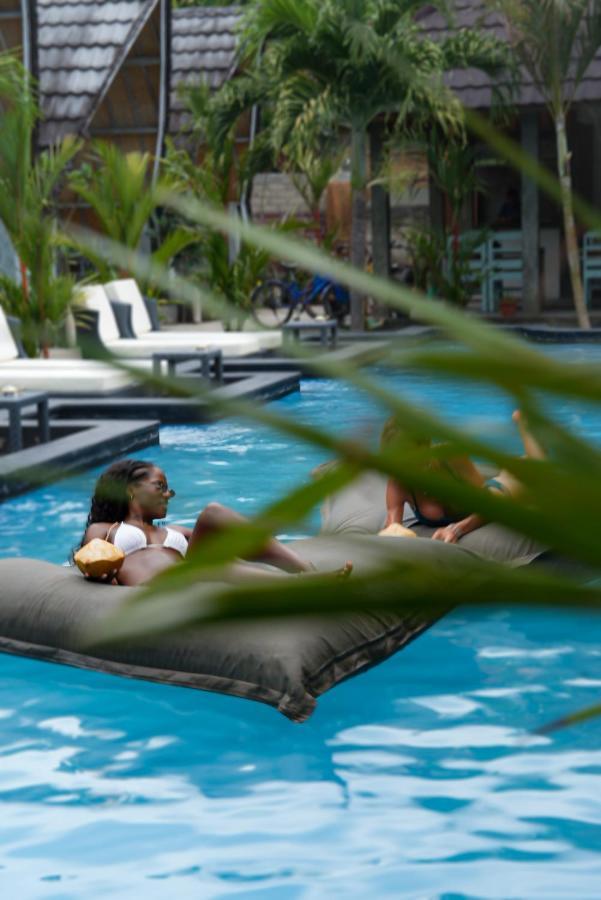 Copacabana Gili Air Hotel Eksteriør billede